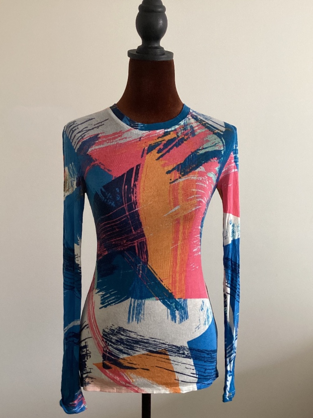 BCBG long sleeve colourful top